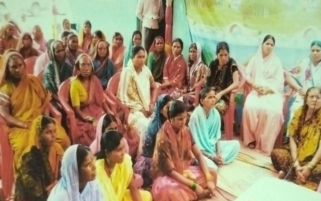 बचत गट व बँक जोडणी (२००४–०५)